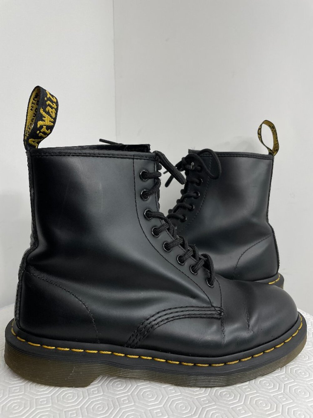Dr. Martens 1460 Leather Lace Up Combat Boots Black Unisex Men's 8 Women's 9